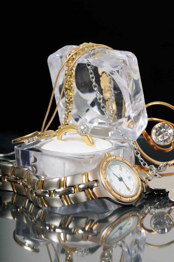 Bijouterie et horlogerie située à Agen : trouvez des pièces uniques